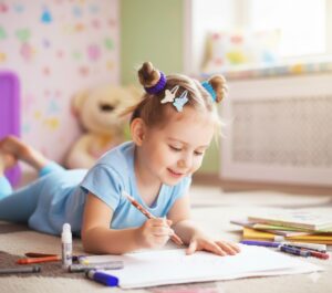 تُعد حماية الطفل من أهم القضايا المجتمعية والإنسانية، وتمثل الأساس لبناء مجتمع سليم ومستقبل مزدهر.